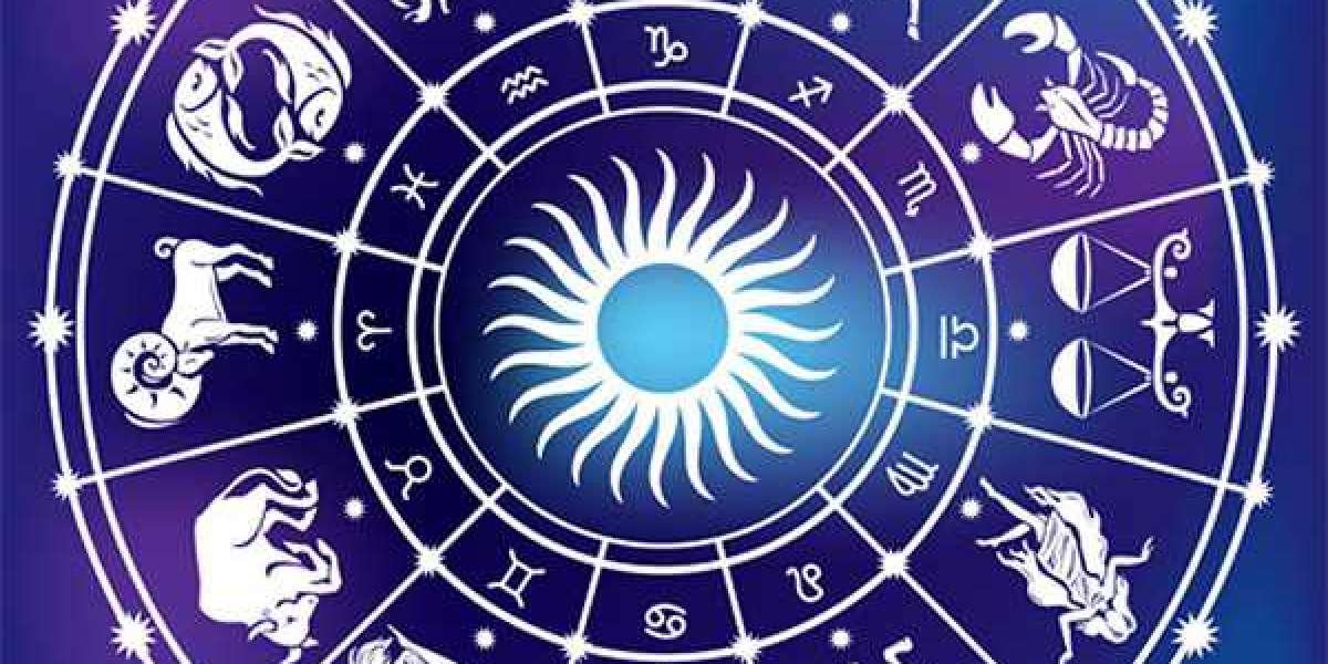 Many years of Experienced Astrologer in Montreal, Canada.