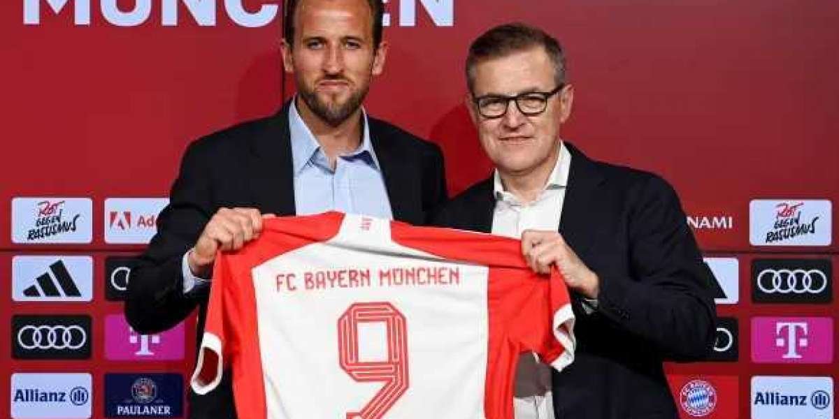 Bayern München benoemt nieuwe sportief directeur nu de revisie begint