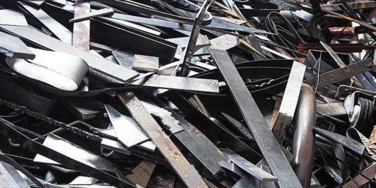 Navigating the Dynamics of Ferrous Scrap Metal Prices: Trends, Influences, and Insights