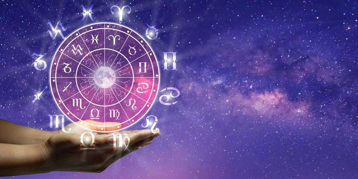 Online Astrologer In Varanasi