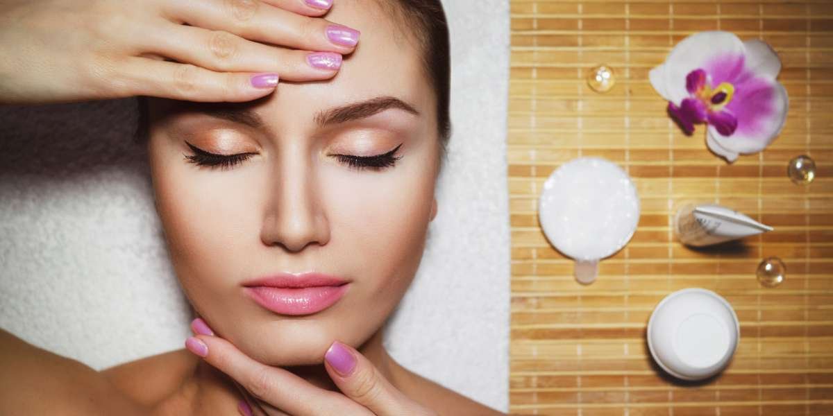 Aesthetic Facial Taping: The New, Natural Botox?