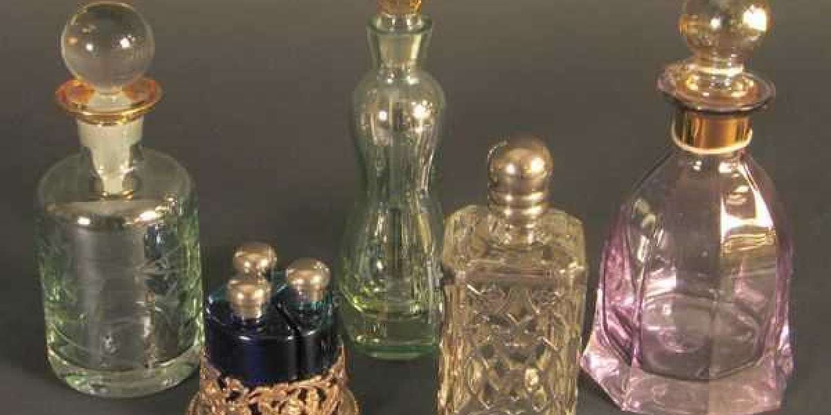 Global Perfume Bottle Market Demand Assessment: Projected to be US$ 1,100.7 Million by 2034