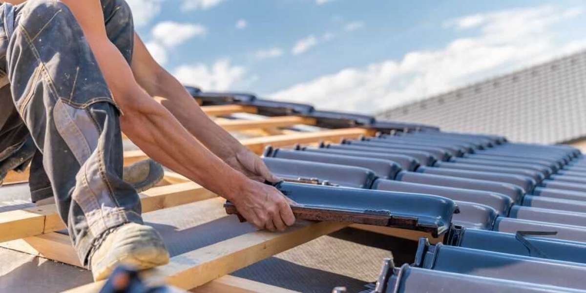 How Weather Conditions Affect Your Re-Roofing Project