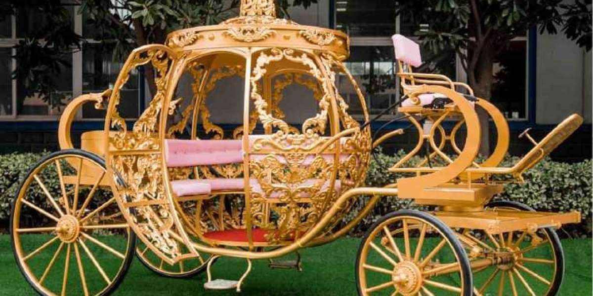 How Luxury Horse Carriages Are Captivating Modern Society